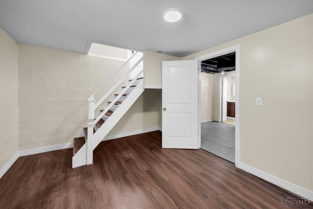 3914 Meyerfeld Avenue, Cheviot, OH 45211