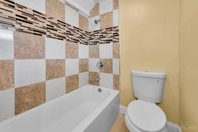 3914 Meyerfeld Avenue, Cheviot, OH 45211