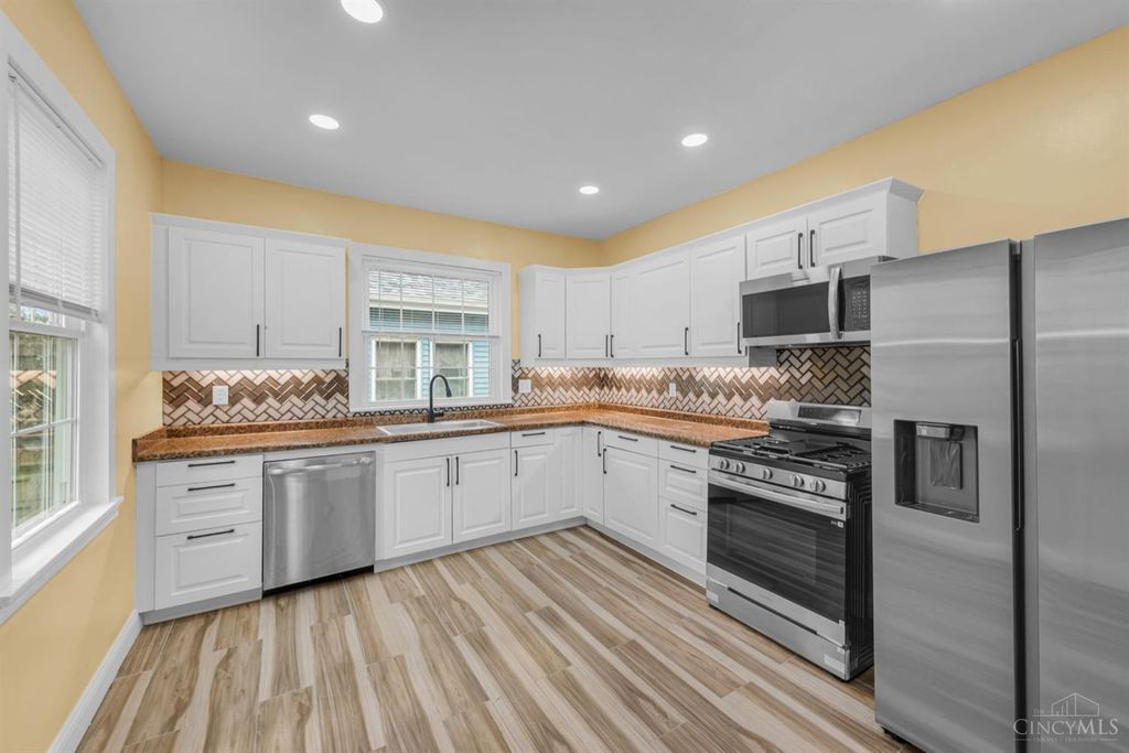 3914 Meyerfeld Avenue, Cheviot, OH 45211