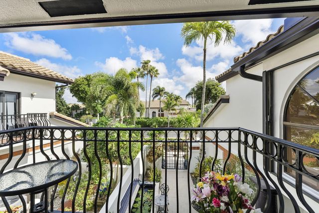 6534 Via Rosa, Boca Raton, FL 33433