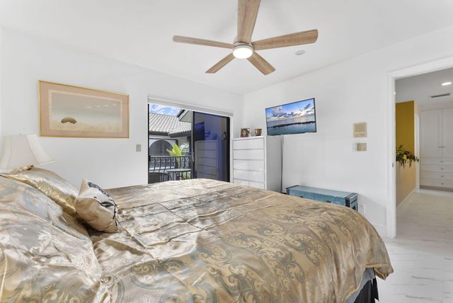 6534 Via Rosa, Boca Raton, FL 33433