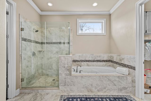 9833 Oak Heights Drive, Sherwood, AR 72027