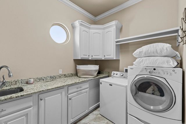 9833 Oak Heights Drive, Sherwood, AR 72027