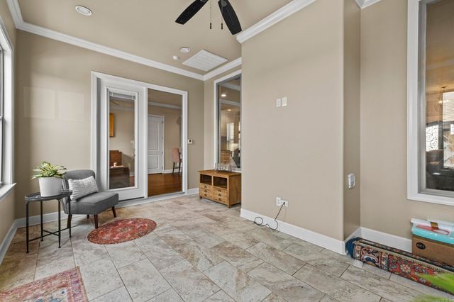 9833 Oak Heights Drive, Sherwood, AR 72027