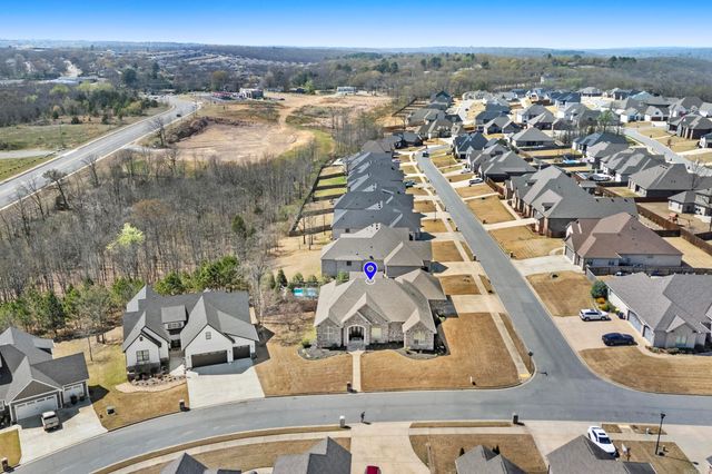 9833 Oak Heights Drive, Sherwood, AR 72027