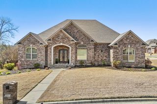 9833 Oak Heights Drive, Sherwood, AR 72027