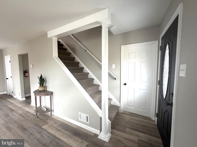 222 BERGEN AVE, Bellmawr, NJ 08031