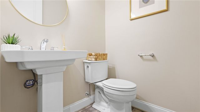 441 Roebling Ct, Cranberry Twp, PA 16066