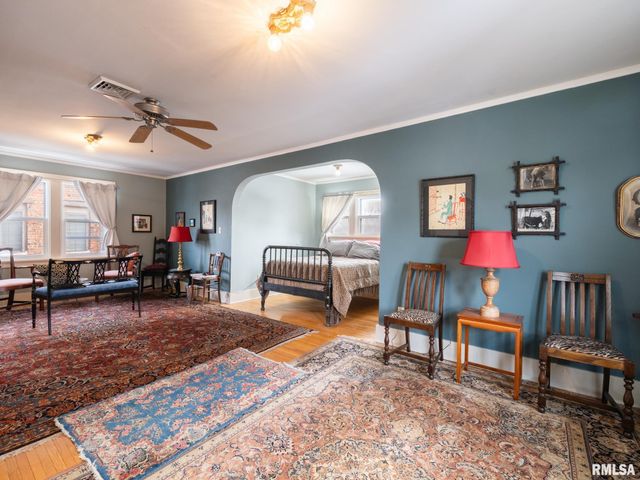 513 W MELBOURNE Avenue, Peoria, IL 61604