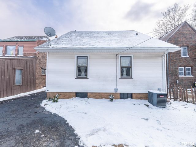 513 W MELBOURNE Avenue, Peoria, IL 61604