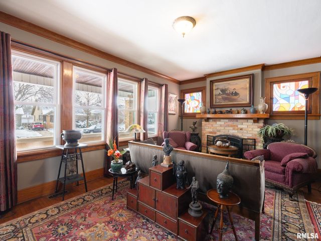 513 W MELBOURNE Avenue, Peoria, IL 61604