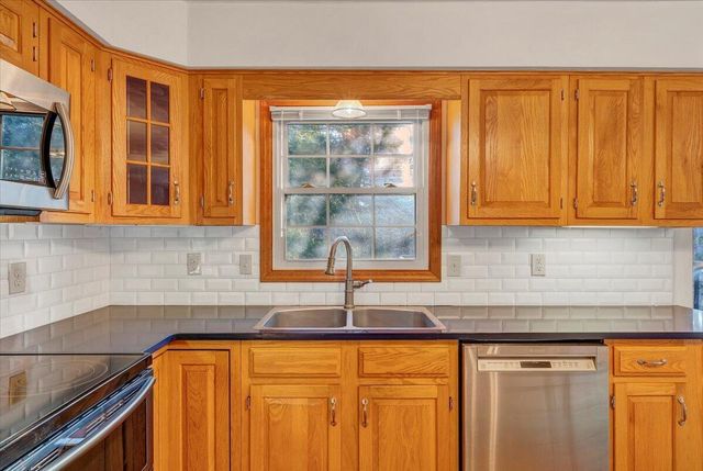 1766 Laurel Mountain DR, Salem, VA 24153