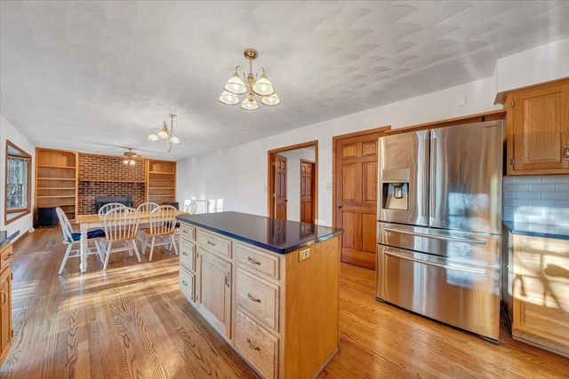 1766 Laurel Mountain DR, Salem, VA 24153