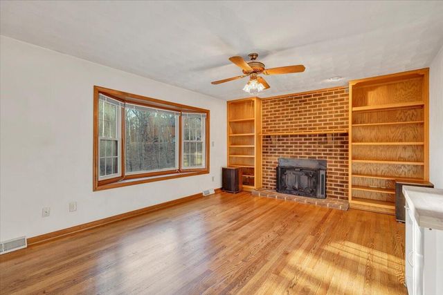 1766 Laurel Mountain DR, Salem, VA 24153