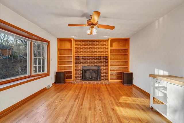 1766 Laurel Mountain DR, Salem, VA 24153