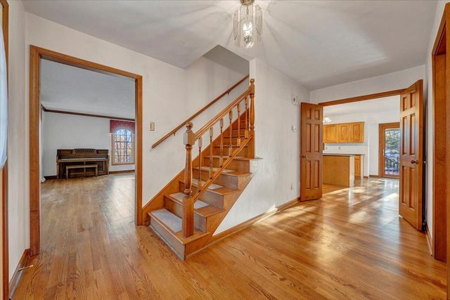 1766 Laurel Mountain DR, Salem, VA 24153