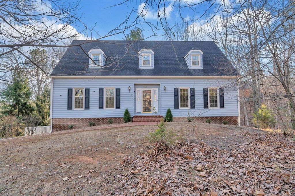 1766 Laurel Mountain DR, Salem, VA 24153