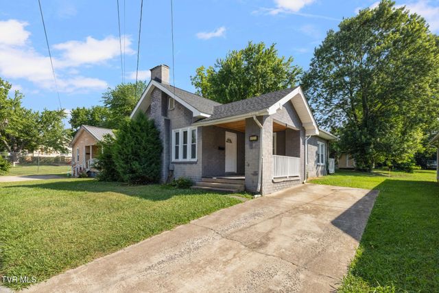912 North Boone Street, Johnson City, TN 37604
