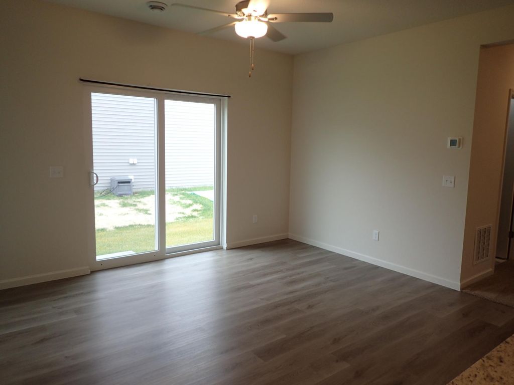 39872 Fallbrook Avenue, North Branch, MN 55056 — photo 5
