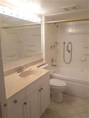 2621 Village Boulevard 102, West Palm Beach, FL 33409