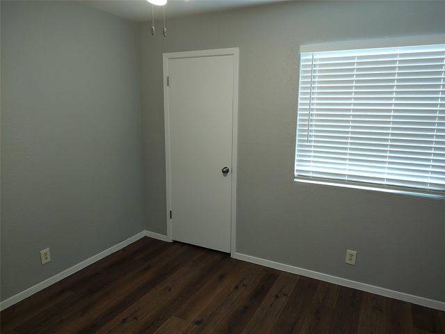 2200 Leah CV B, Austin, TX 78748