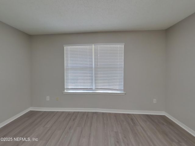 1267 SUMMIT OAKS Drive E, Jacksonville, FL 32221