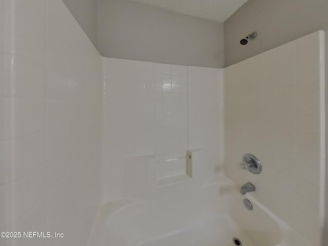 1267 SUMMIT OAKS Drive E, Jacksonville, FL 32221