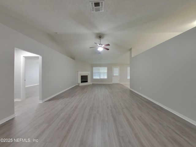 1267 SUMMIT OAKS Drive E, Jacksonville, FL 32221