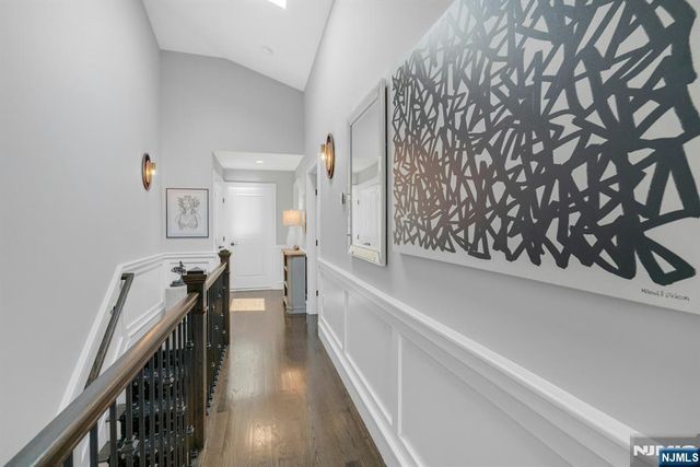 387 Lincoln Avenue B, Cliffside Park, NJ 07010