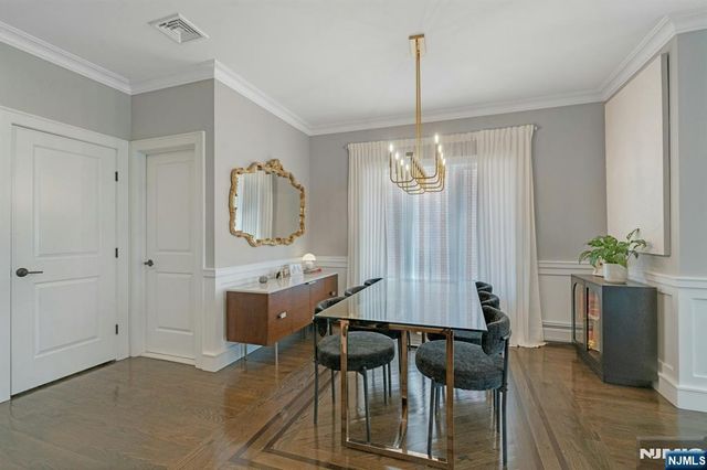 387 Lincoln Avenue B, Cliffside Park, NJ 07010