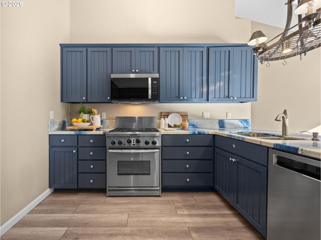 16451 Se ORCHARD VIEW Ln, Damascus, OR 97089