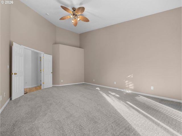 16451 Se ORCHARD VIEW Ln, Damascus, OR 97089