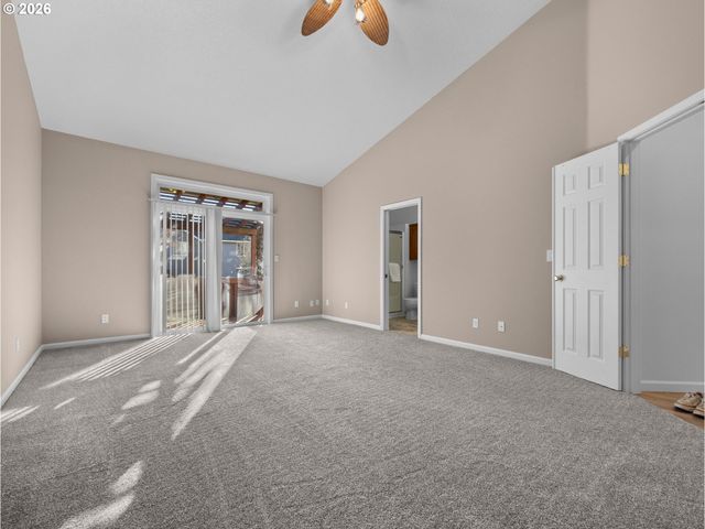 16451 Se ORCHARD VIEW Ln, Damascus, OR 97089