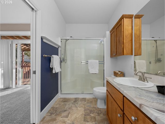 16451 Se ORCHARD VIEW Ln, Damascus, OR 97089