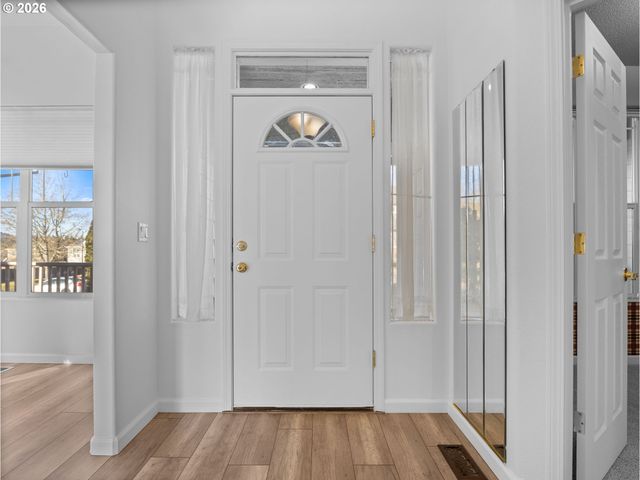 16451 Se ORCHARD VIEW Ln, Damascus, OR 97089