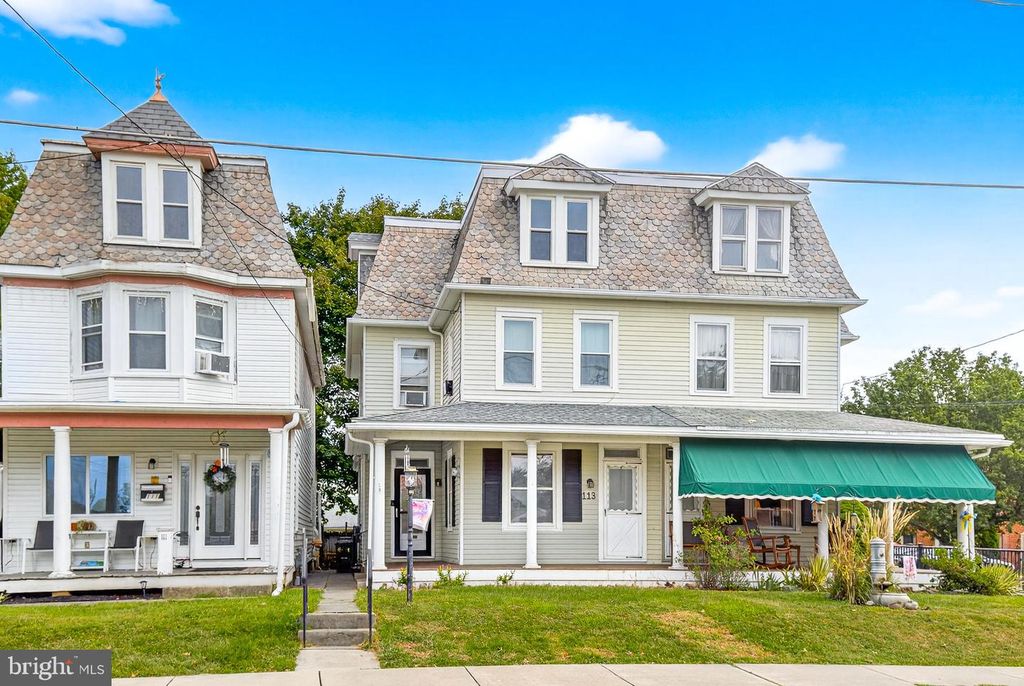 113 S GRANT ST, Manheim, PA 17545