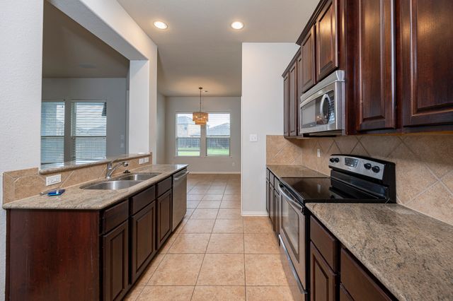2111 Rains County Road, Forney, TX 75126