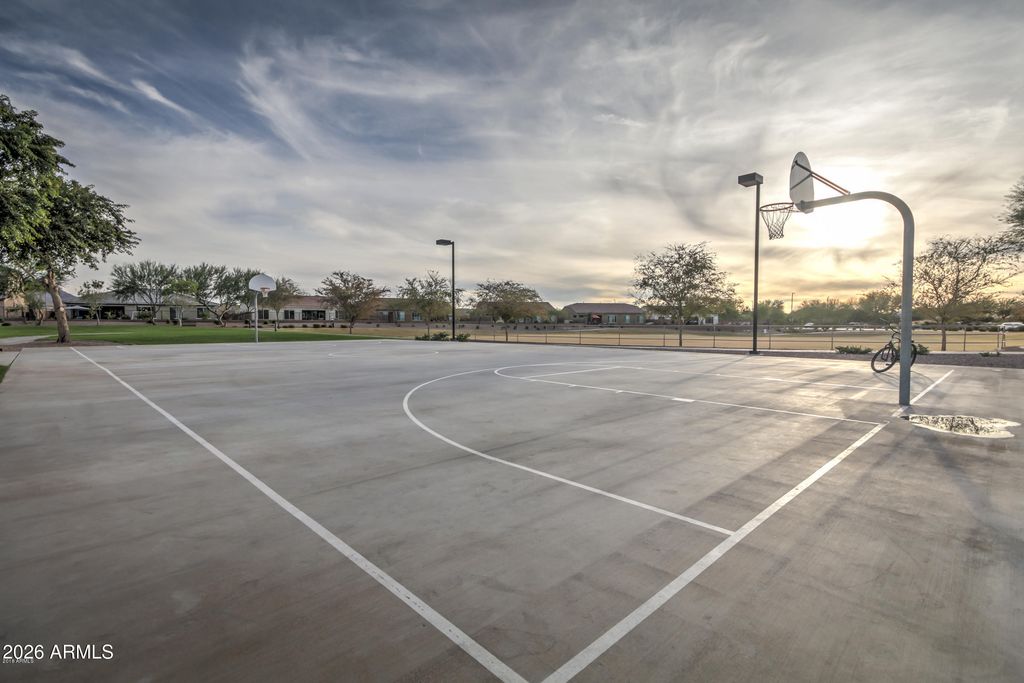 Image 41 of property listing at 2164 E STACEY Road, Gilbert, AZ 85298