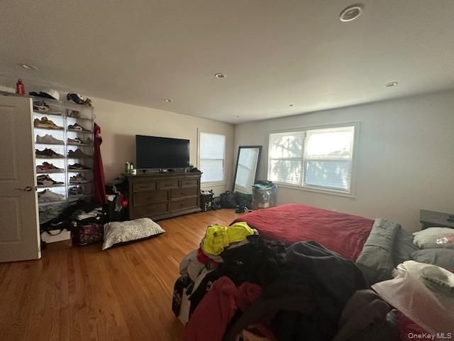 21 Ruby Lane, Huntington Station, NY 11746