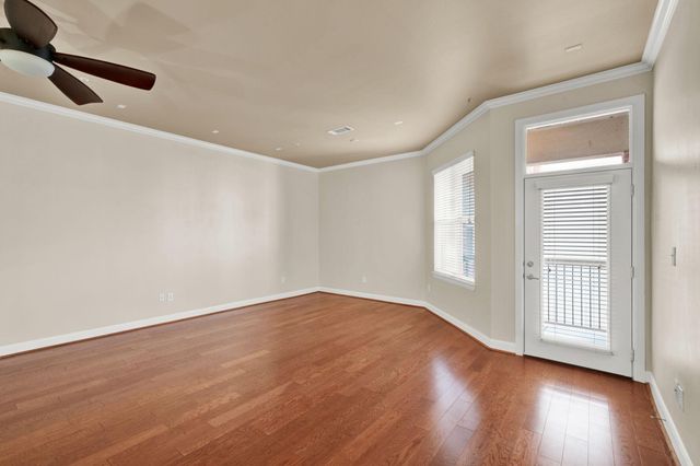 300 St Joseph Parkway 307, Houston, TX 77002