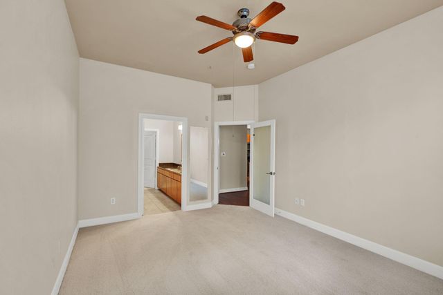 300 St Joseph Parkway 307, Houston, TX 77002