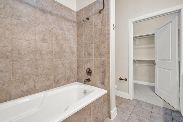 300 St Joseph Parkway 307, Houston, TX 77002