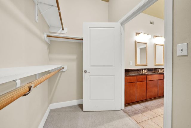 300 St Joseph Parkway 307, Houston, TX 77002