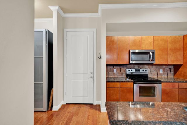 300 St Joseph Parkway 307, Houston, TX 77002