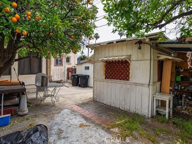 211 S Bel Aire Drive, Burbank, CA 91501