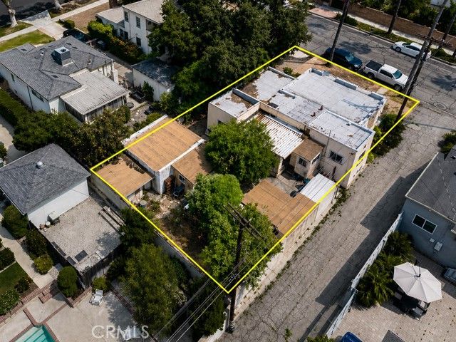 211 S Bel Aire Drive, Burbank, CA 91501