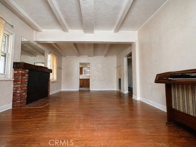 211 S Bel Aire Drive, Burbank, CA 91501