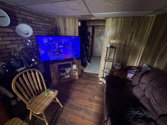 107 Lawrence Avenue, Columbus, OH 43228