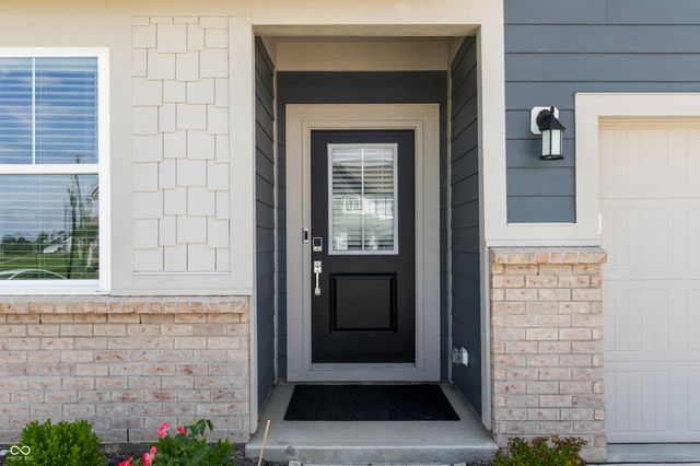 2035 Jasper Brook Court, Whitestown, IN 46075