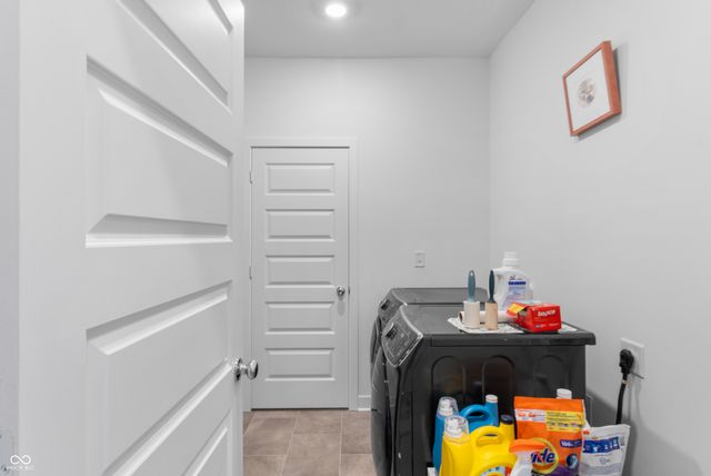 2035 Jasper Brook Court, Whitestown, IN 46075